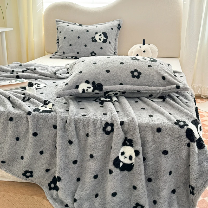 Panda Printed Fluffy Plush Fle - огляд і ціна Fluffy Fleece Comforter King Size